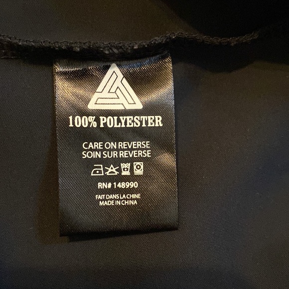 Black Pyramid Streetwear Top - Picture 12 of 13